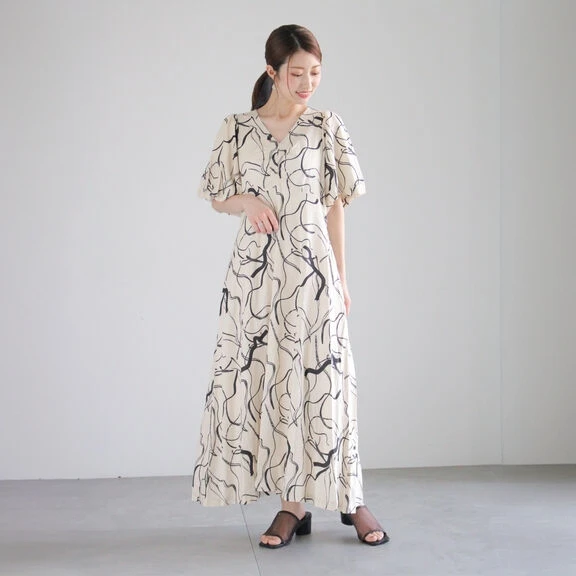 日单 高腰V领 泡泡袖 修身 凉感丝麻 连衣裙37H