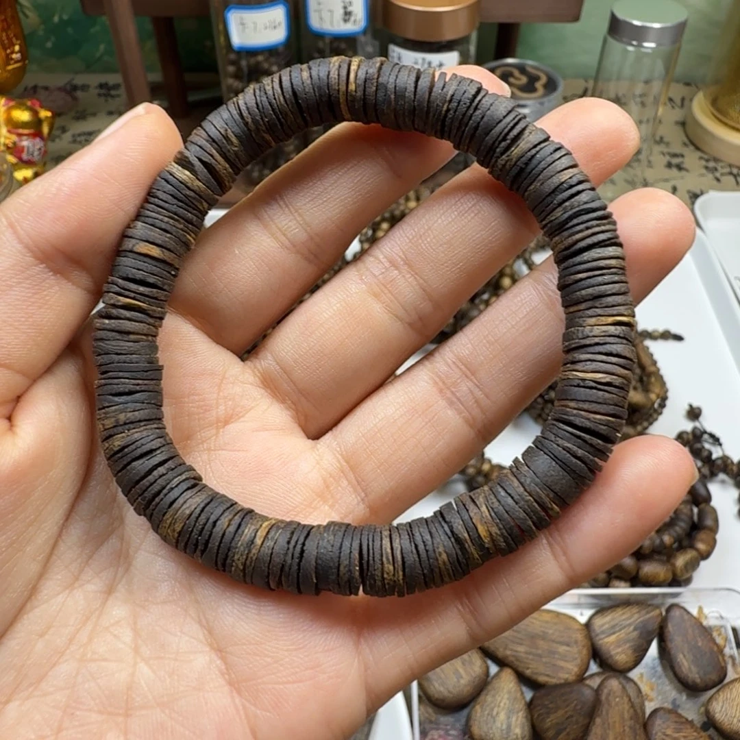 沉香碎屑沉香卡8沉水片片珠