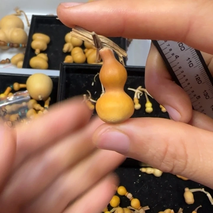 晟***蕾葫芦打孔后不退不换！