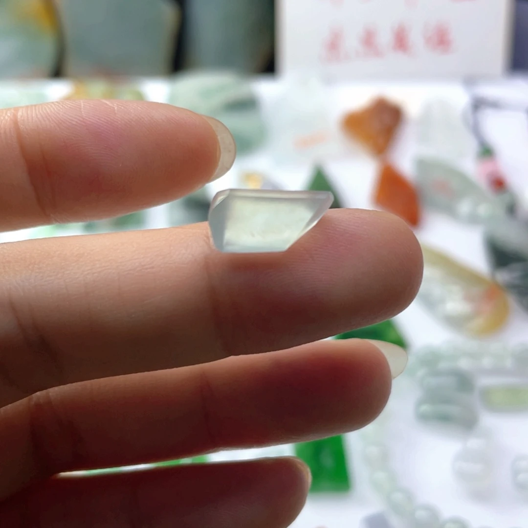 未镶嵌定制翡翠天然缅甸翡翠