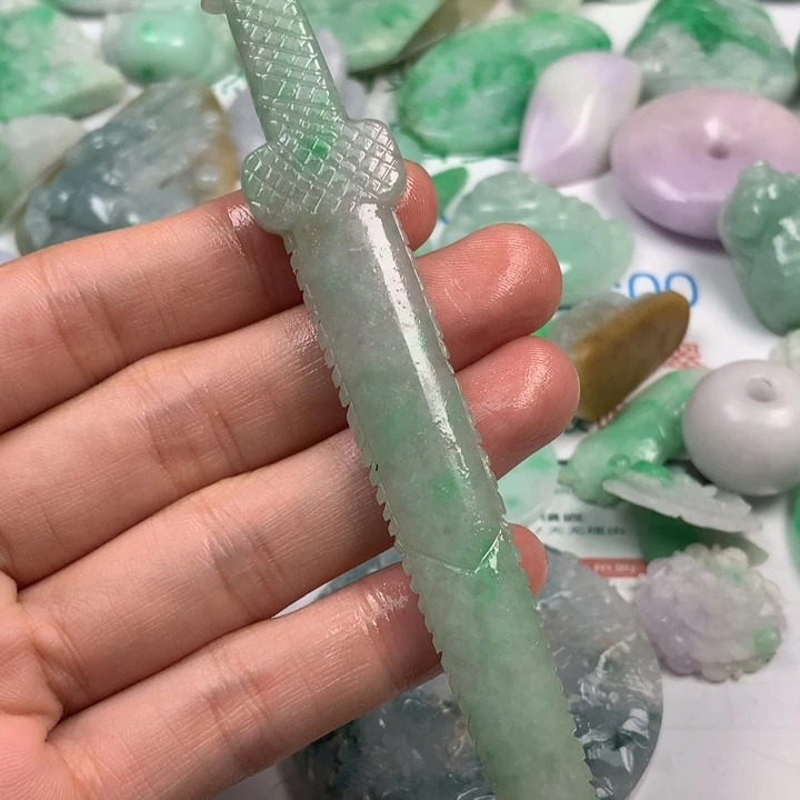 定制翡翠未镶嵌翡翠