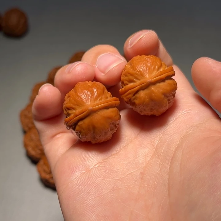 文玩核桃把件三日红910