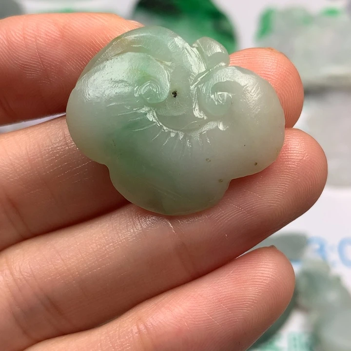 定制翡翠未镶嵌翡翠