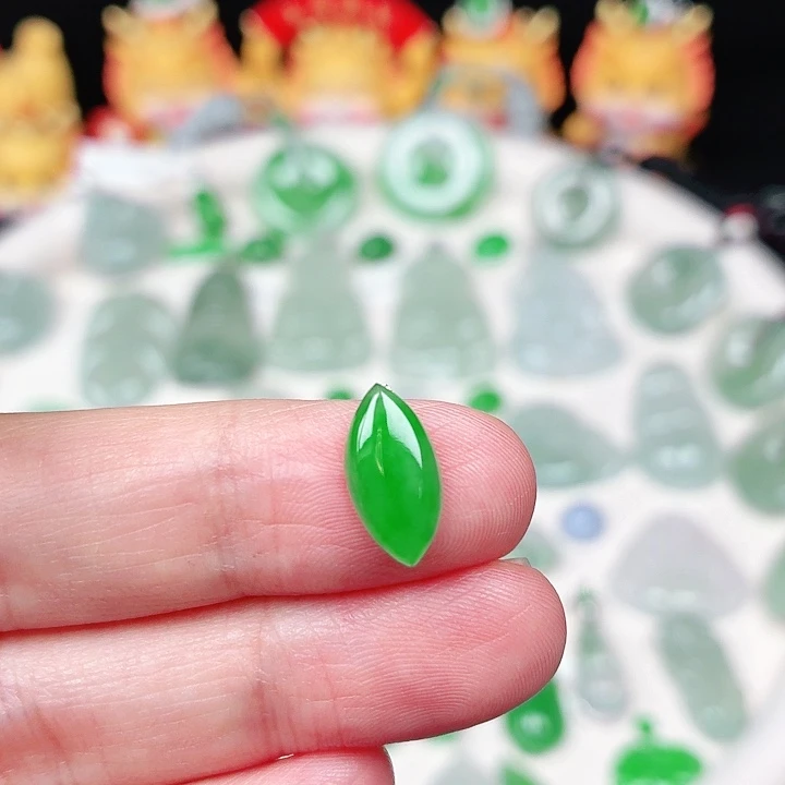 翡翠裸石缅甸天然A货翡翠