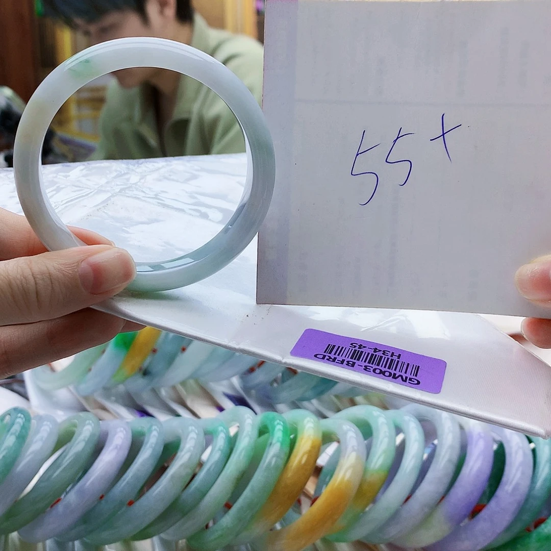 翡翠未镶嵌手镯chj