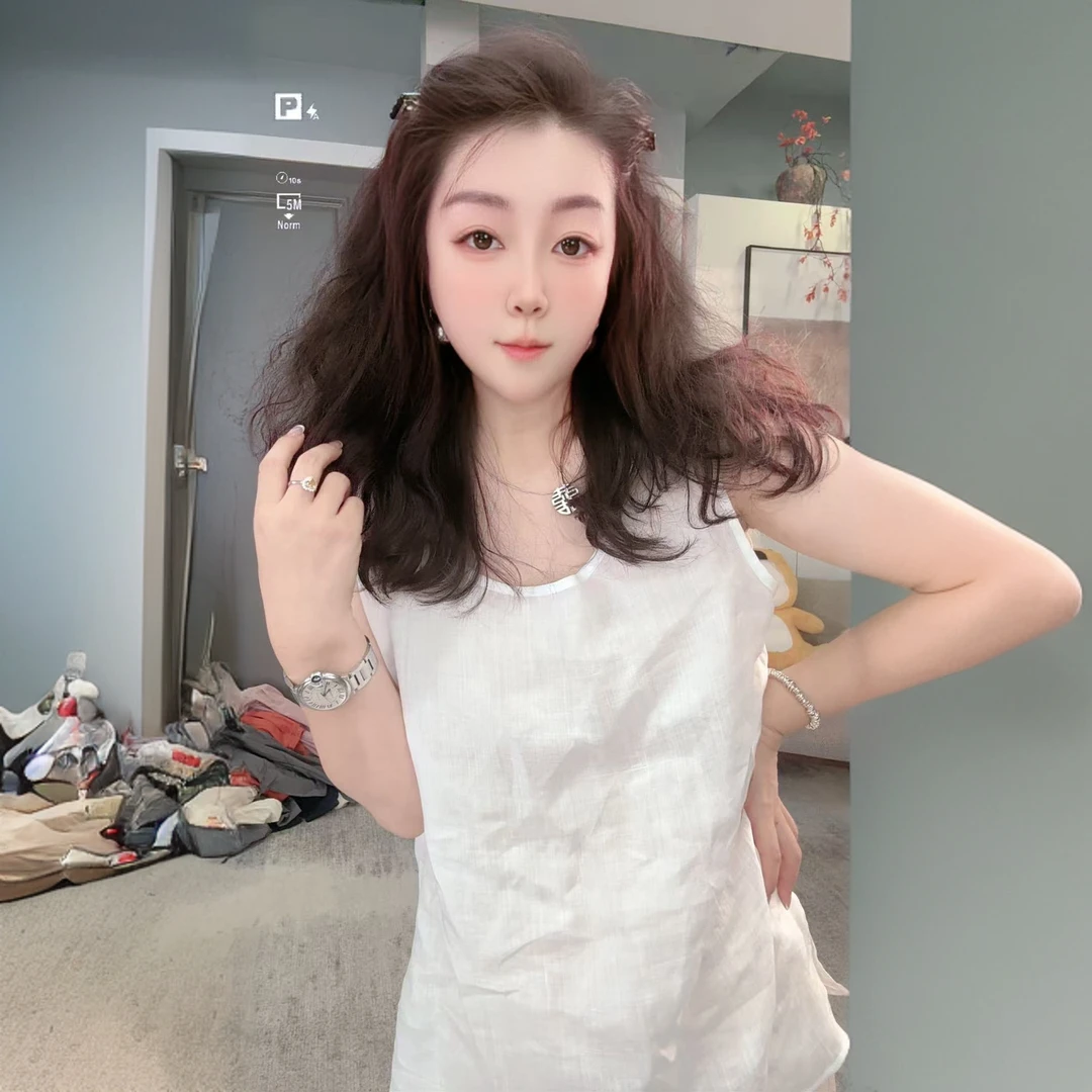 【广州微姐】夏季轻薄宽松型时尚打底背心3129