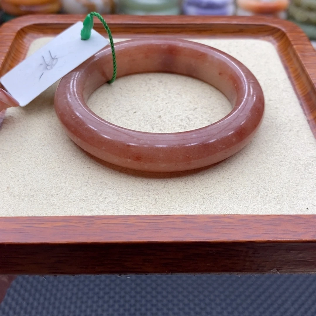 石英质玉未镶嵌手链