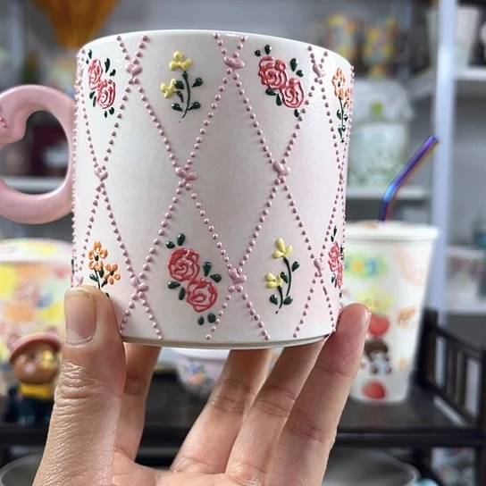 手绘高温釉下彩陶瓷