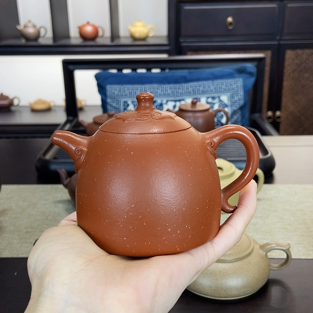 颜***子紫砂茶壶…………………………