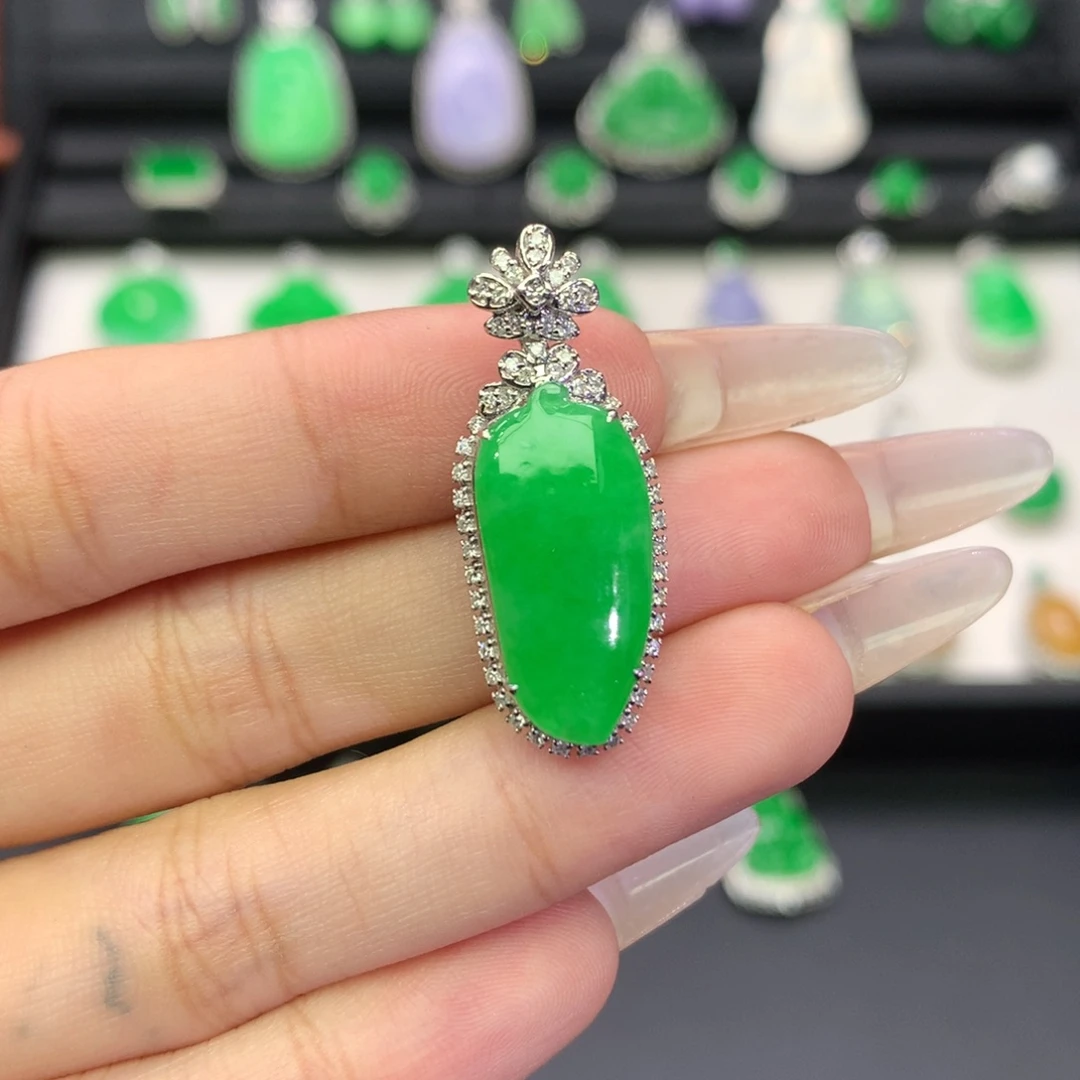 翡翠18K金镶嵌吊坠(不含链)