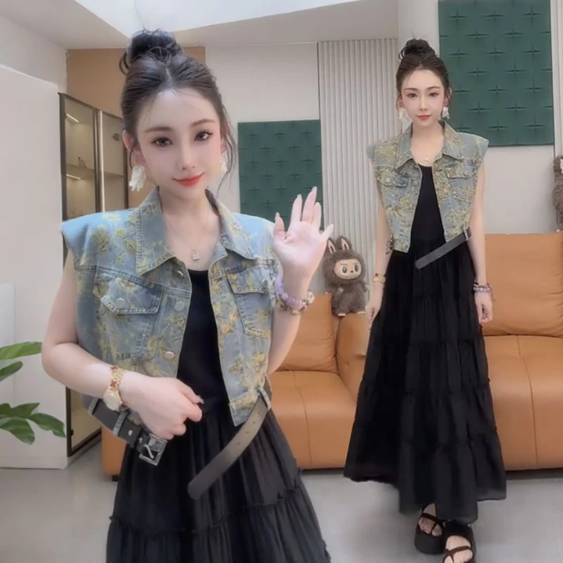 高级感叠穿2025新款时尚套装裙女夏减龄穿搭牛仔马甲连衣裙两件套