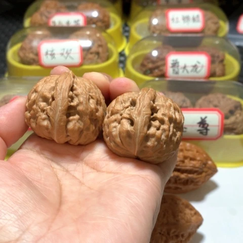 吊坠文玩核桃核鼎