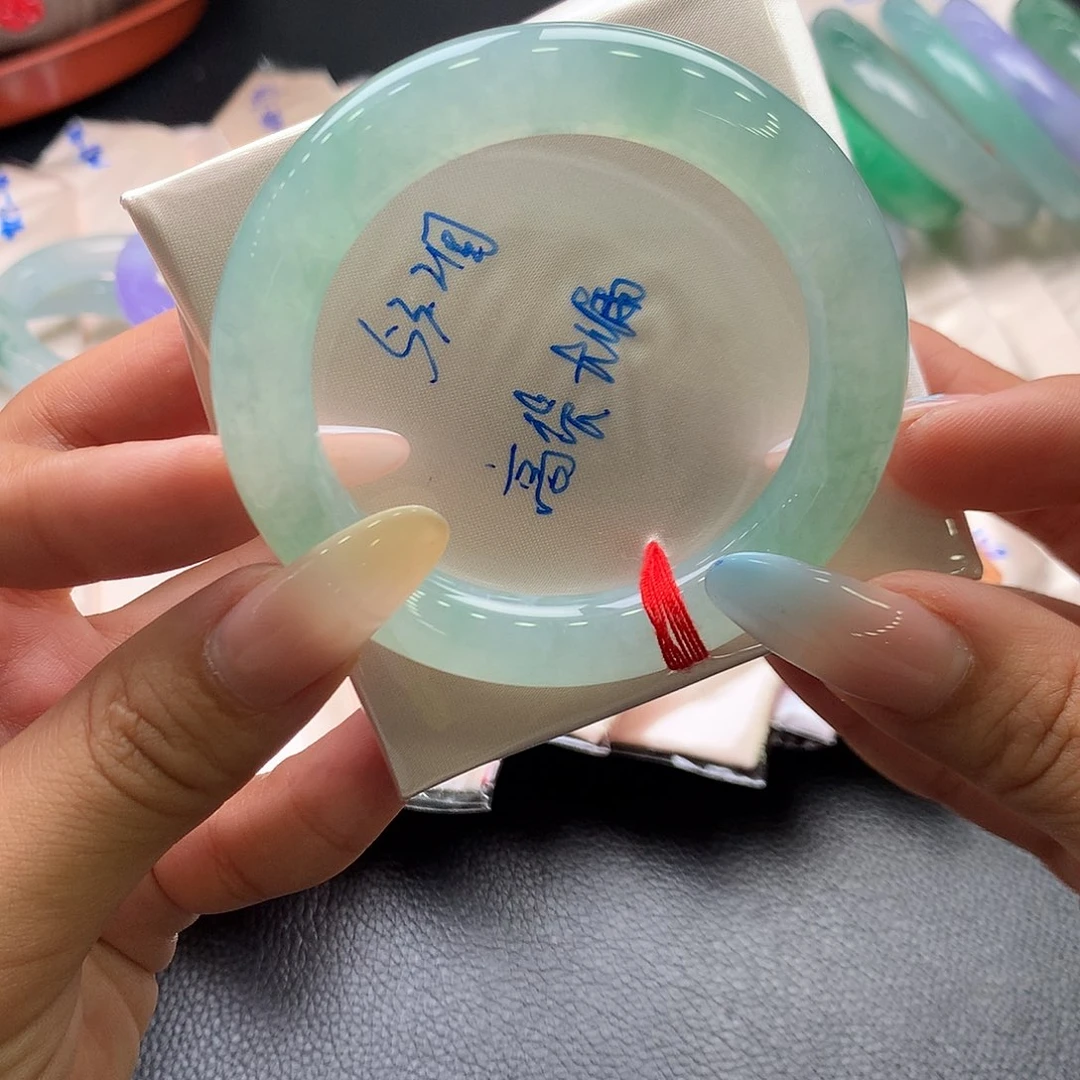 翡翠手镯（圆镯）未镶嵌3号