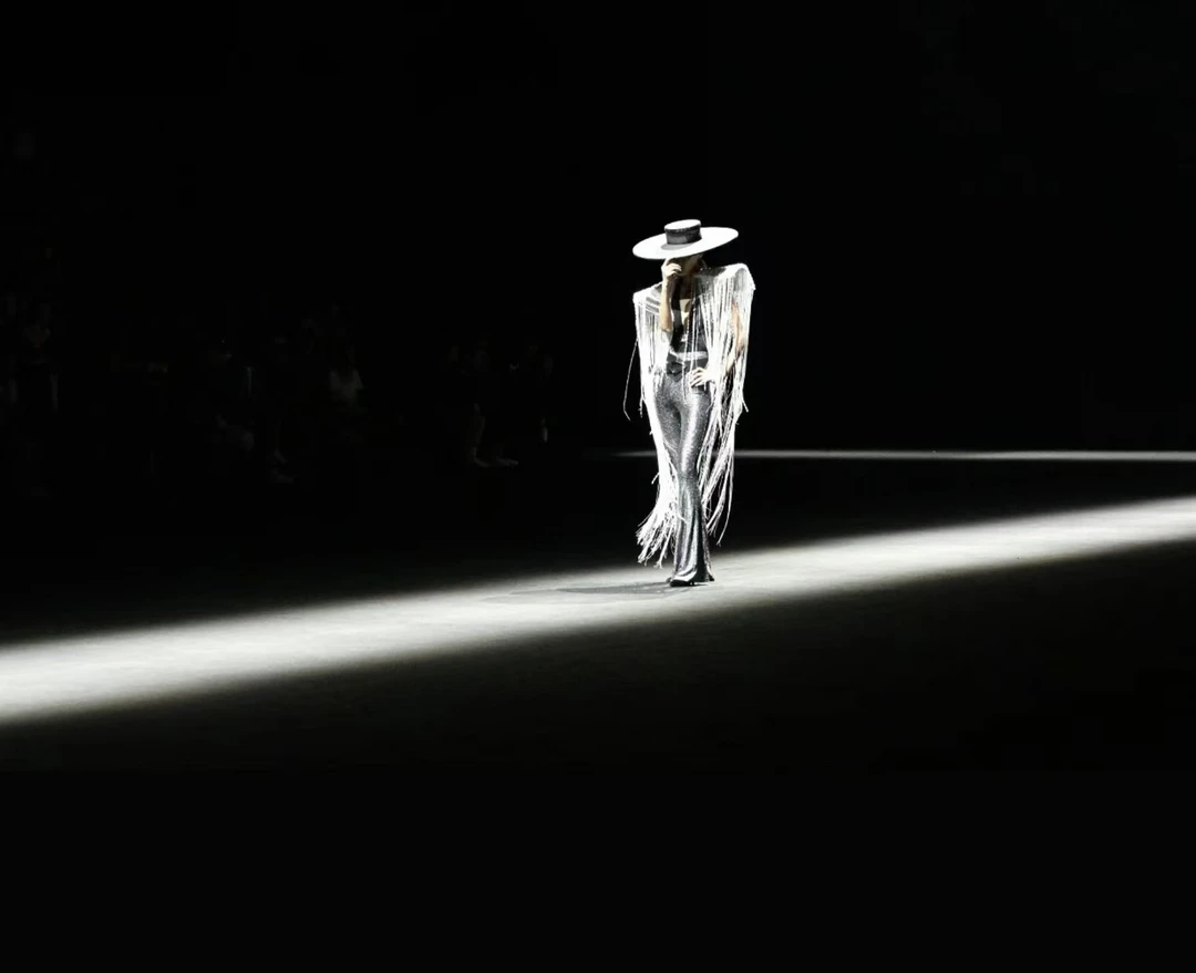 【88QvQ】ac黑白经典条纹衬衫