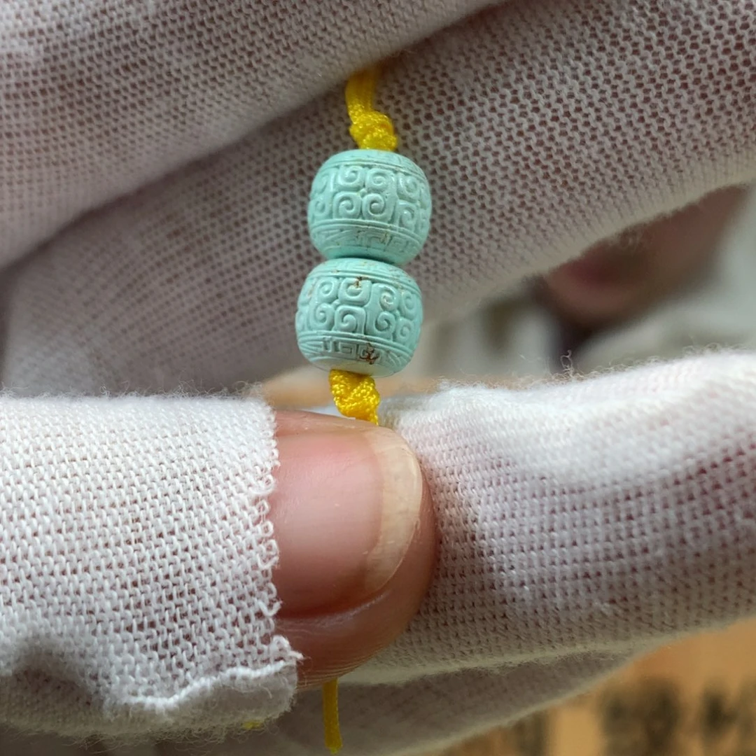 绿松石未镶嵌挂件