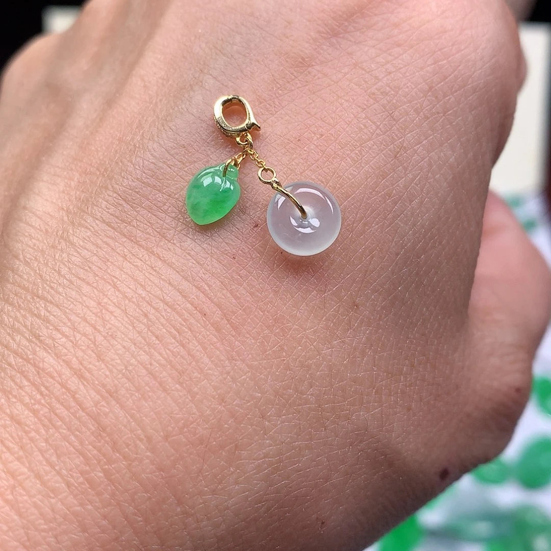 翡翠裸石18K金镶嵌缅甸天然A货翡翠冰种平安扣