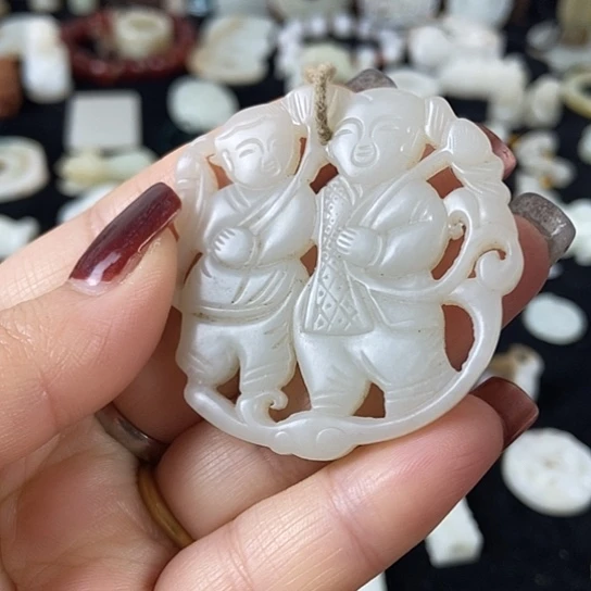 和田玉未镶嵌挂件