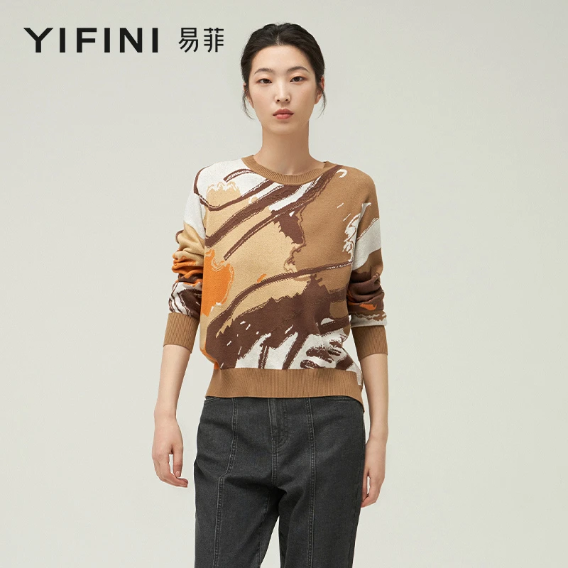 【Yifini】专柜同款饼模图案舒适保暖宽松短款毛衫B09M1006