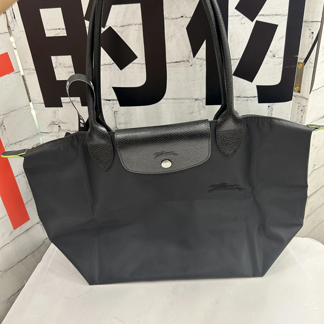 95新  LONGCHAMP/珑骧  T012黑黑中号手提单肩包  26*27