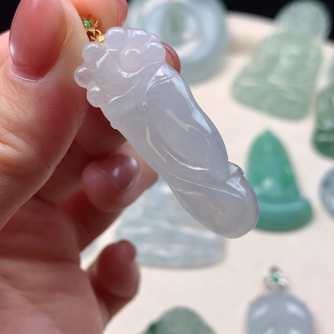 翡翠未镶嵌颈饰翡翠