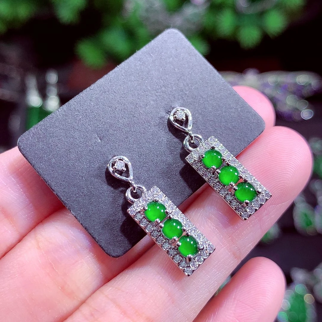 颈饰未镶嵌翡翠天然