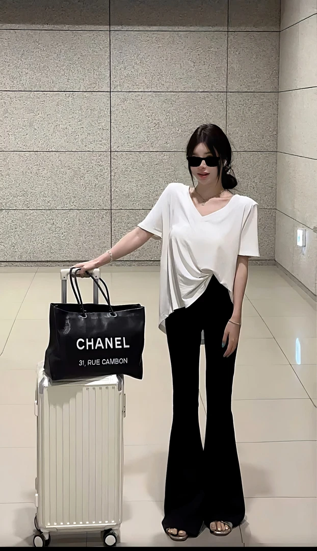 【谁穿都细】黑色微喇裤女夏季新薄款弹力修身显瘦垂感休闲马蹄长裤