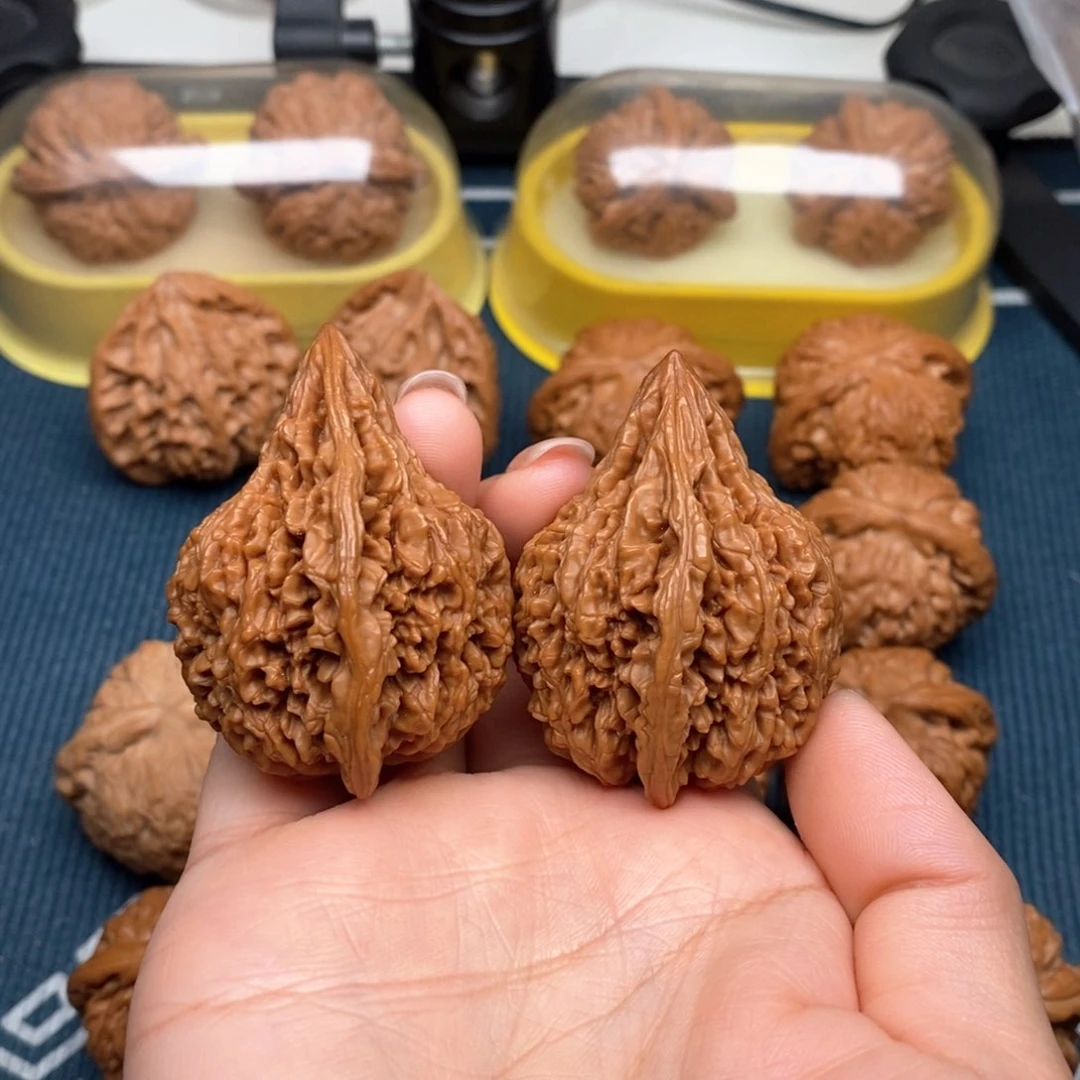 吊坠文玩核桃板*坐佛39.5