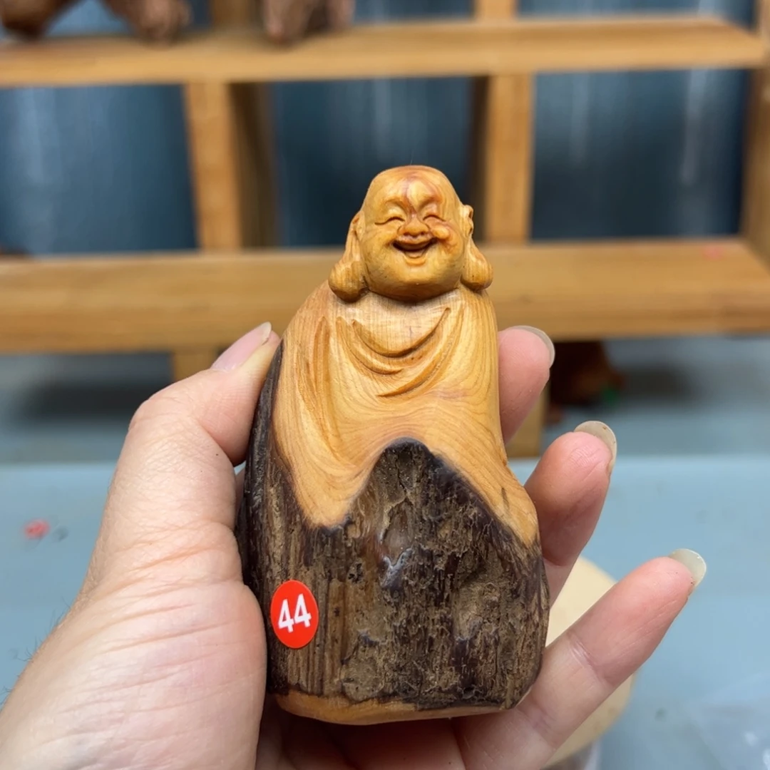 顺***爷木崖柏木摆件手把件