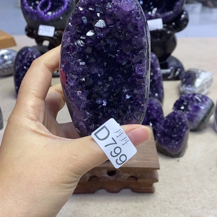 未镶嵌大型摆件（非配饰）水晶