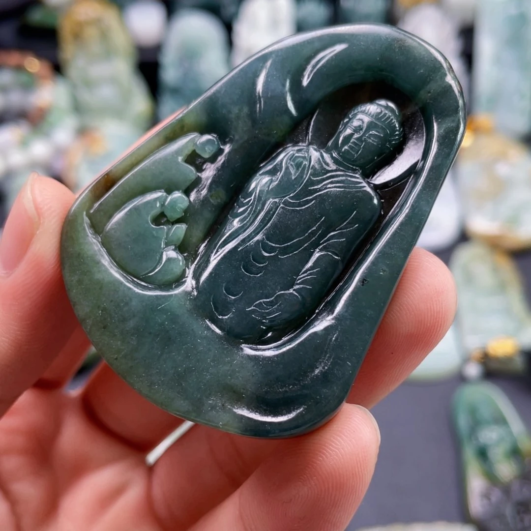 颈饰未镶嵌翡翠沈**沈翡翠