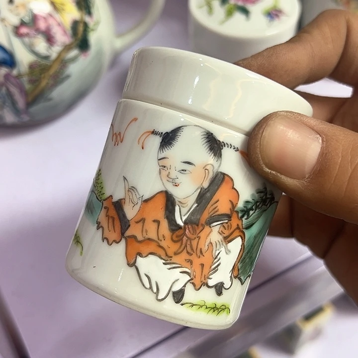 摆件瓷器摆件瓷器摆件