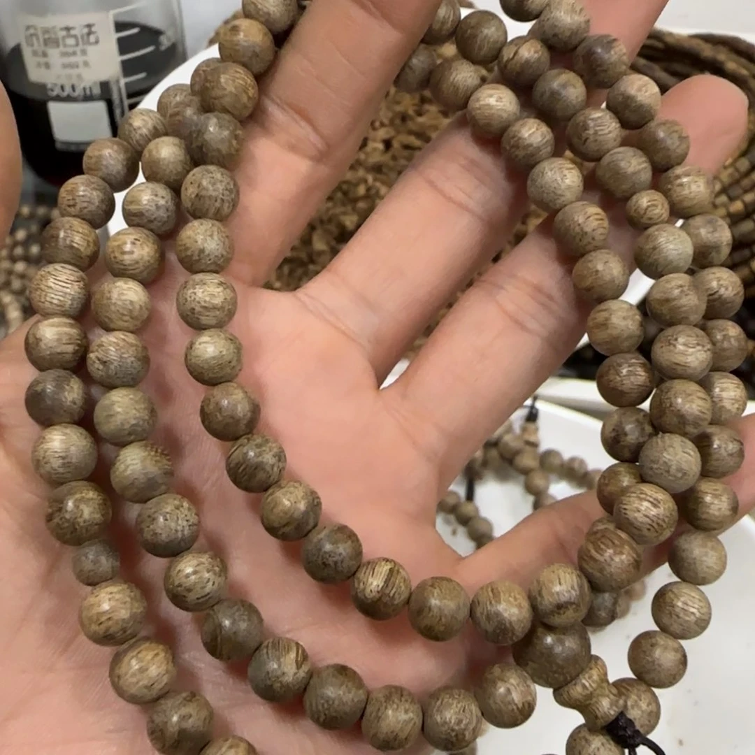 沉香木手串海南野沉香虫漏水格