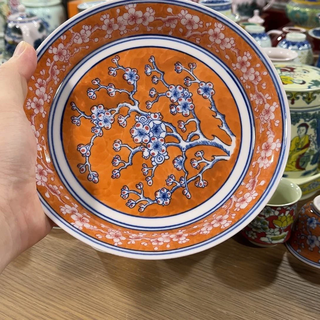 摆件/////景德镇陶瓷研究所。19厘米。红。