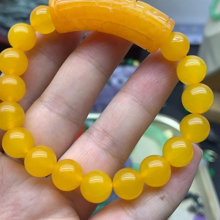 翡翠未镶嵌颈饰吊坠