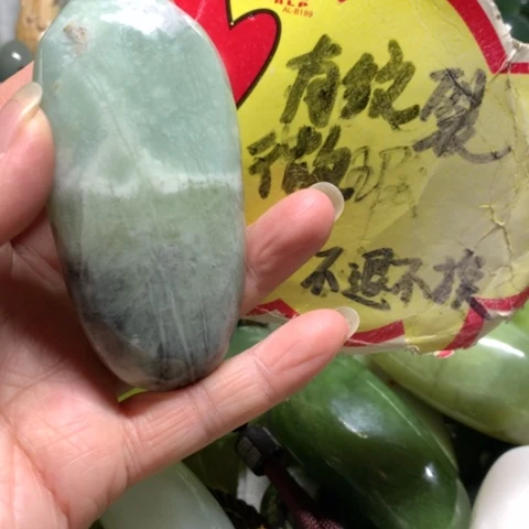 蛇纹石玉未镶嵌手把件