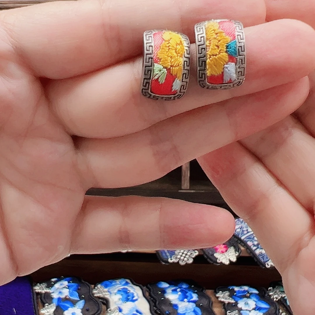 织绣手工刺绣工艺品