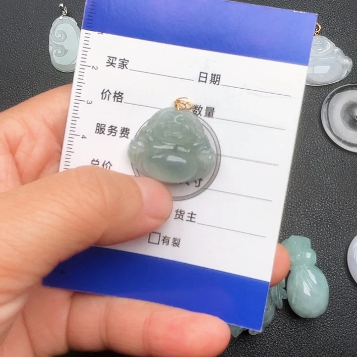 翡翠颈饰18K金镶嵌吊坠