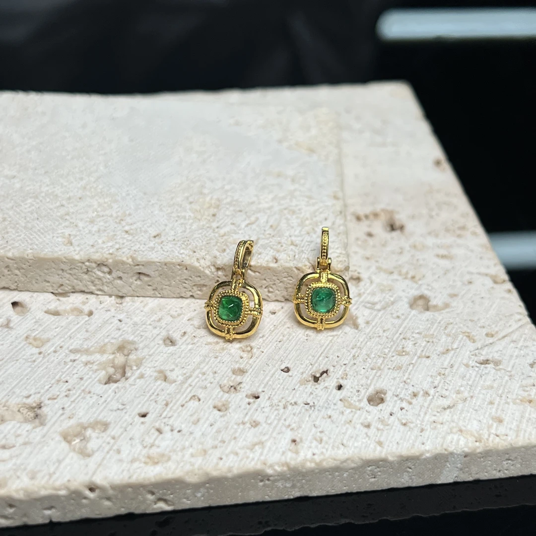 【北野珠宝】H L-18k天然祖母绿吊坠B01H-274多样性发一