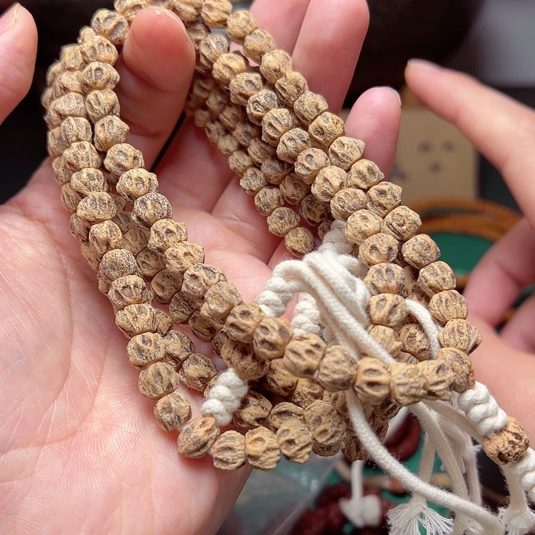 柏香籽/百香籽吊坠159.9