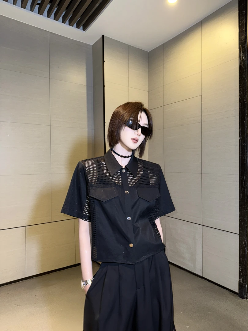 邓蕾婷【种草拉满】夏季时尚设计感镂空复古显瘦百搭气质短袖T恤