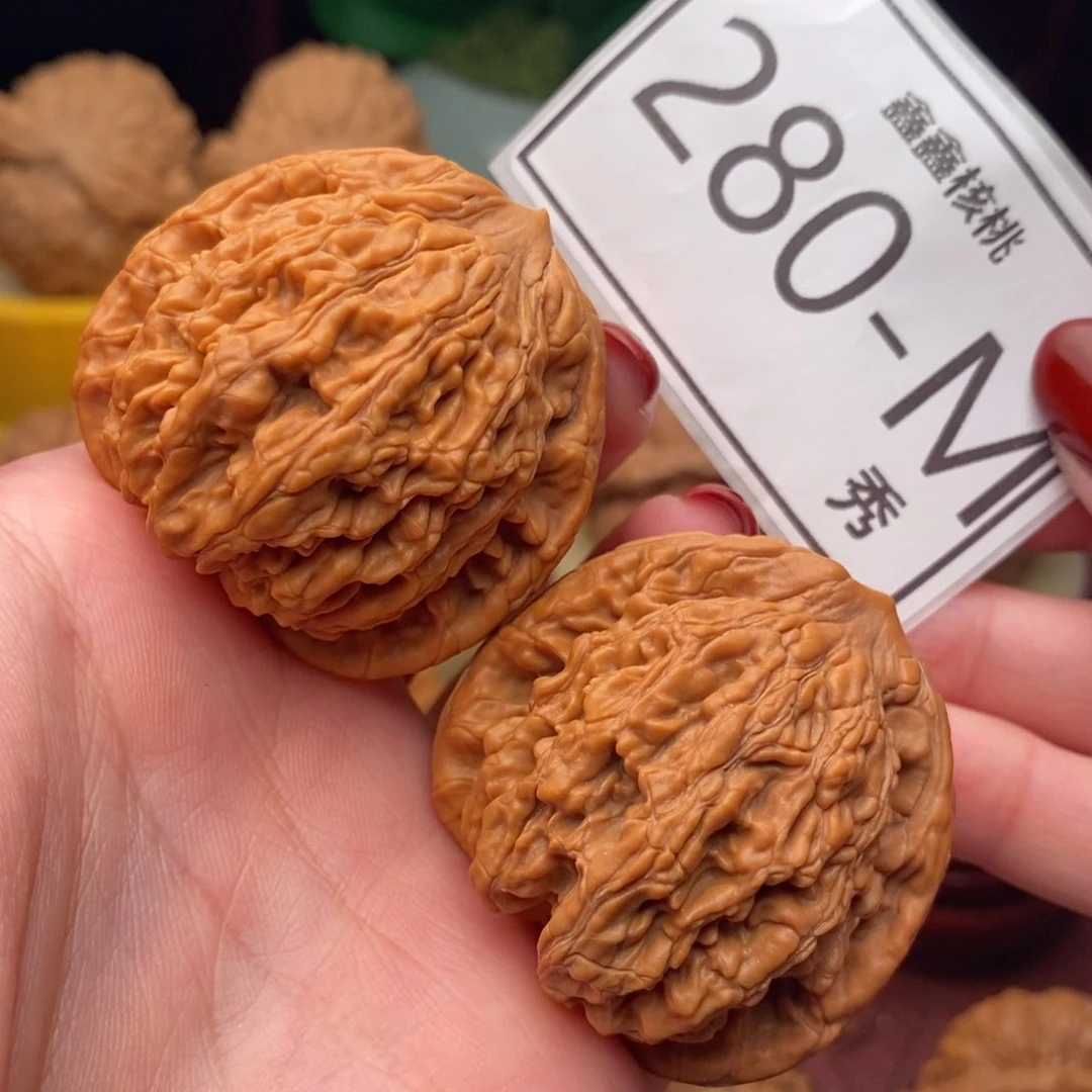 文玩核桃把件虎头42