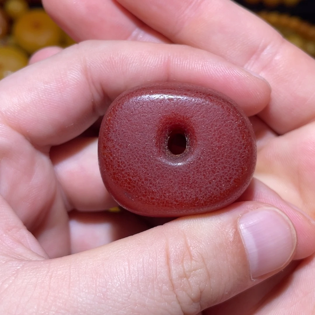 琥珀未镶嵌裸石饼子