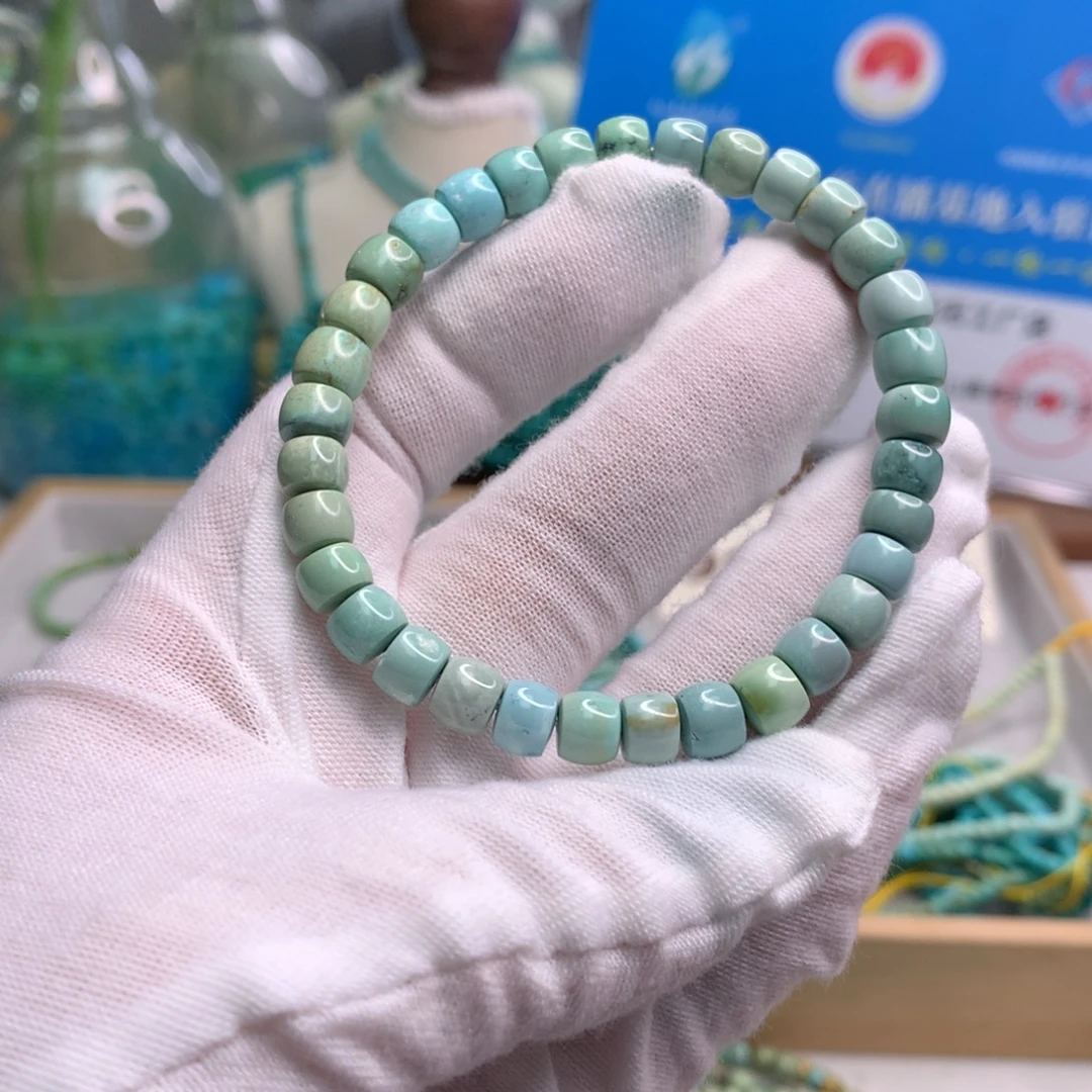 绿松石未镶嵌饰品