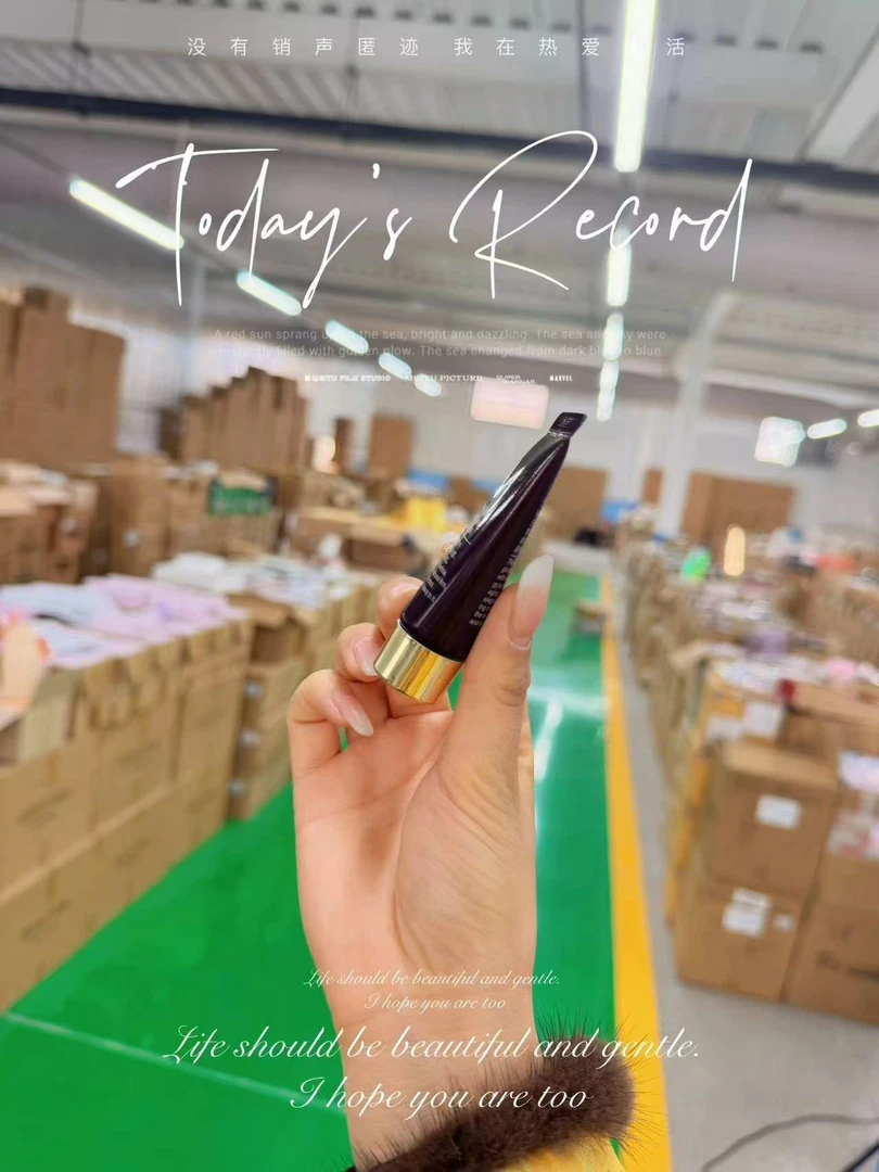 老毛的鱼子酱涂抹！不愧是鼻祖！跟女明星的差距终于找到啦！