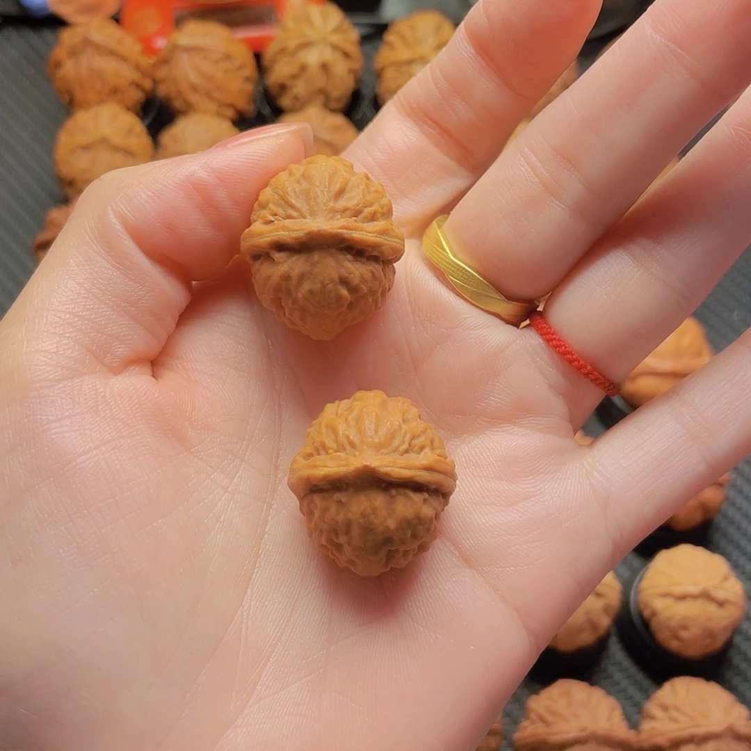 用***6把件文玩核桃文玩核桃