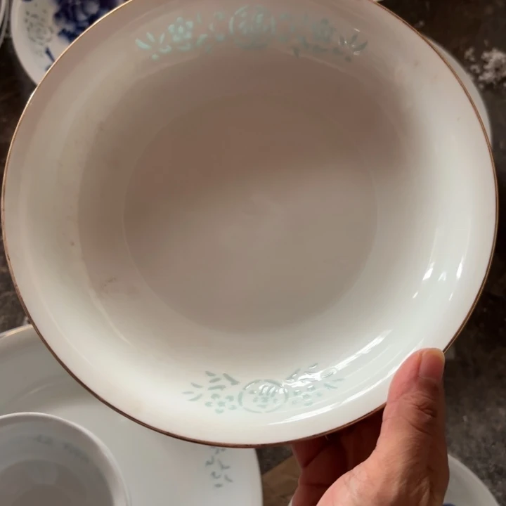 玉瓷景德镇陶瓷盘子一个微瑕