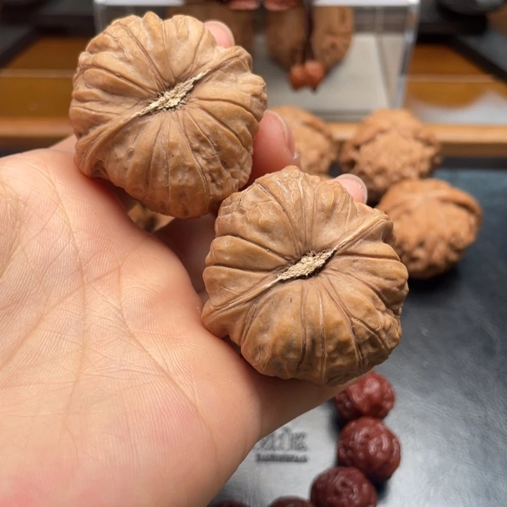 文玩核桃吊坠全品42尺凹底南瓜