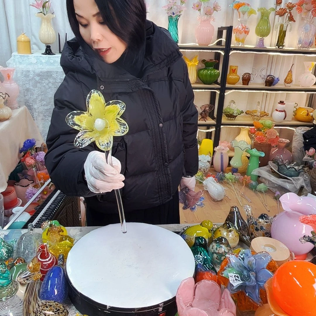 花家悦美居琉璃工艺品
