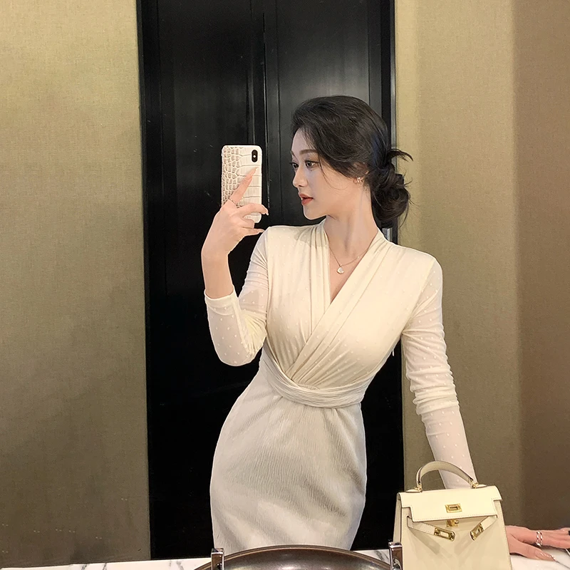 林关关白色网纱薄纱连衣裙女开春气质裙子法式独特漂亮包臀裙长裙