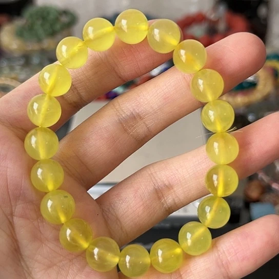 葡萄石手饰未镶嵌矿坑